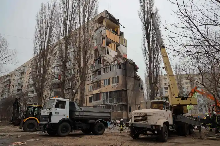 Les dégâts causés par le drone russe sur l'immeuble résidentiel (photo)