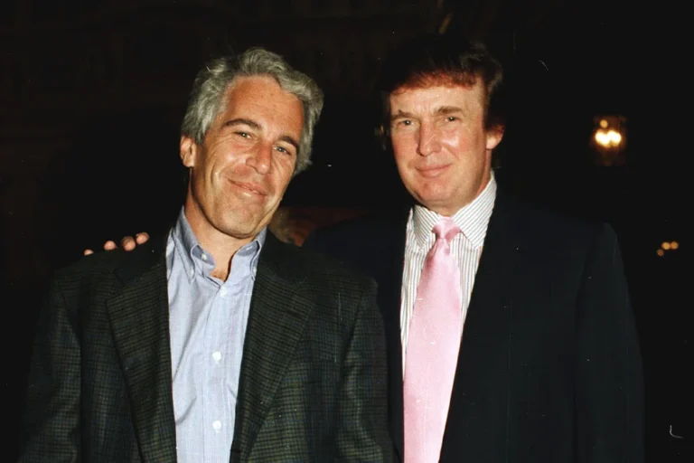16 fichiers Epstein disparus du site du ministère de la Justice