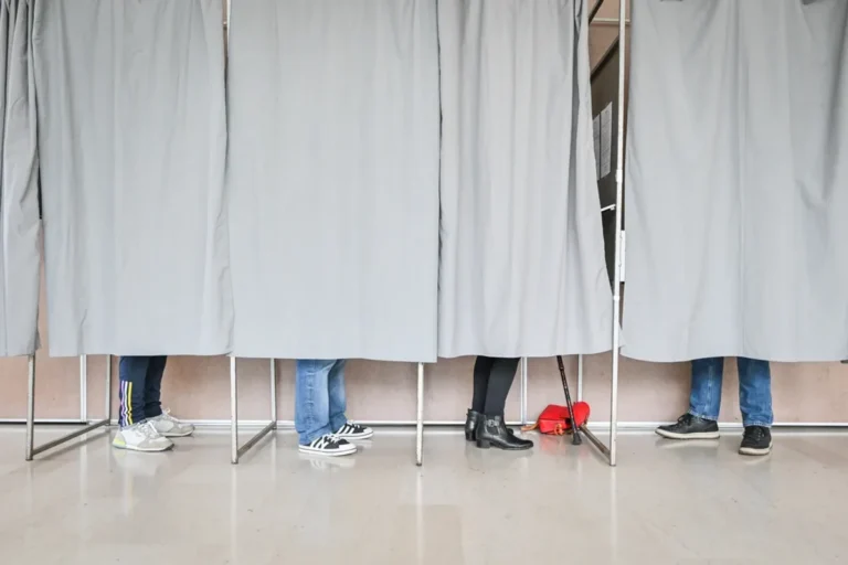 À 100 jours des municipales, une campagne locale se met en place