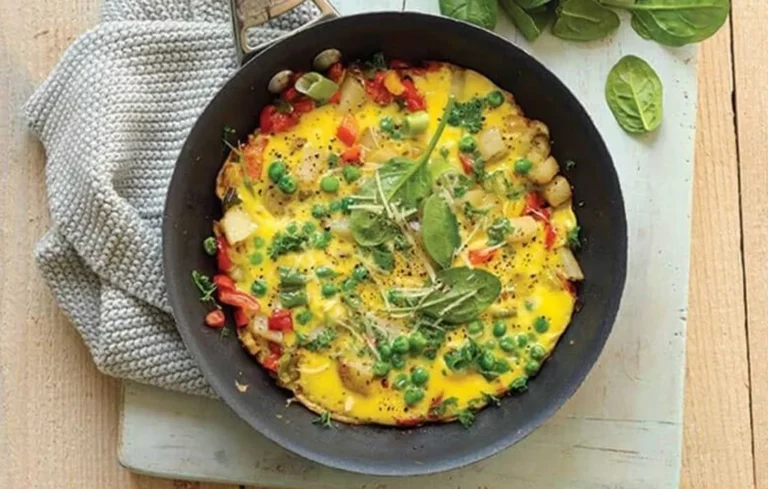 Omelette espagnole verte, délicieuse et végétarienne