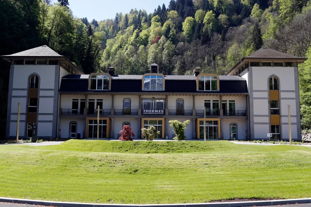 Thermes de Saint-Gervais : bienfaits de l'eau millénaire sur la santé