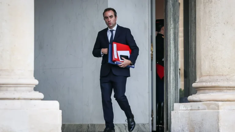 Lecornu demande l’évaluation des conséquences d’un retard budgétaire
