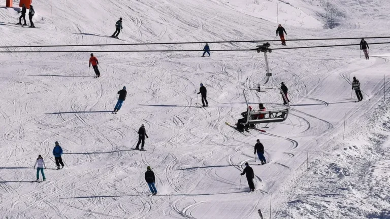 Accidents mortels en Savoie : un skieur américain décède hors piste