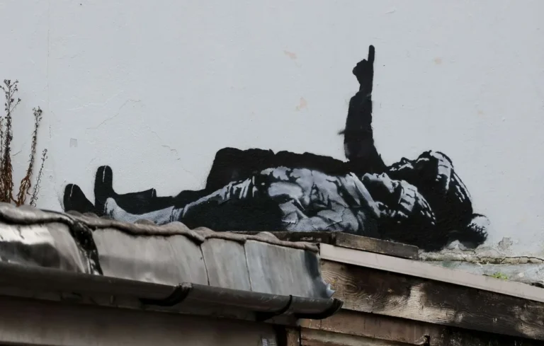 Banksy dévoile une nouvelle œuvre dans les rues de Londres