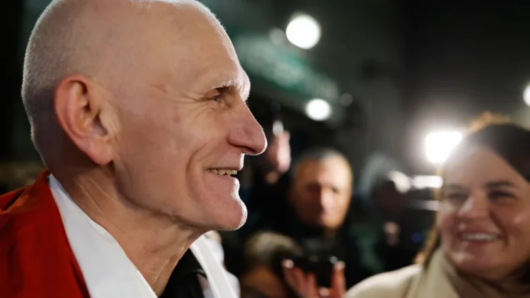 Belarus libère 123 prisonniers politiques après levée de sanctions américaines