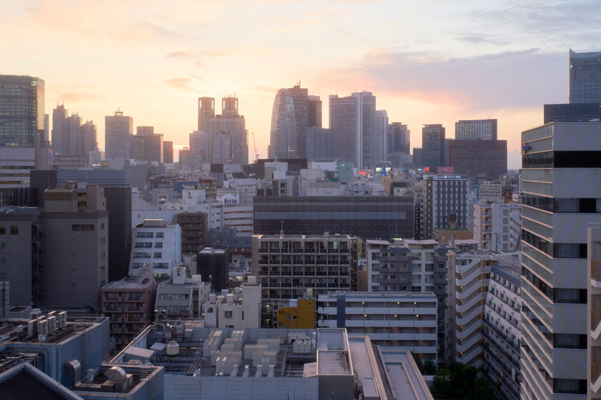 Vague de tsunami au large du Japon