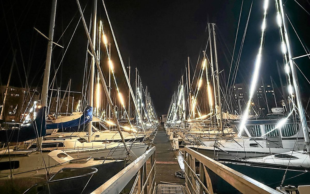 Port de Lorient décoré pour Noël