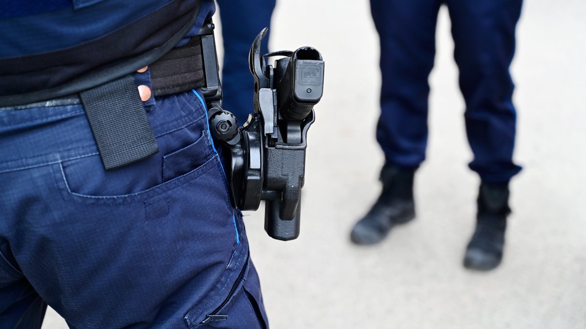 Vue générale des opérations policières à Marseille près de Font-Vert