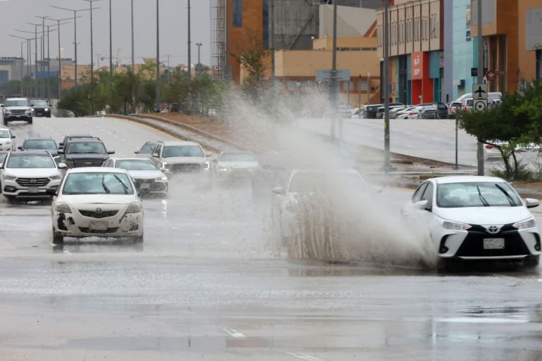 Alertes pour risques d'inondations et pluies en Arabie Saoudite