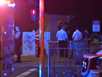 Au moins douze personnes sont mortes sur la plage de Bondi.