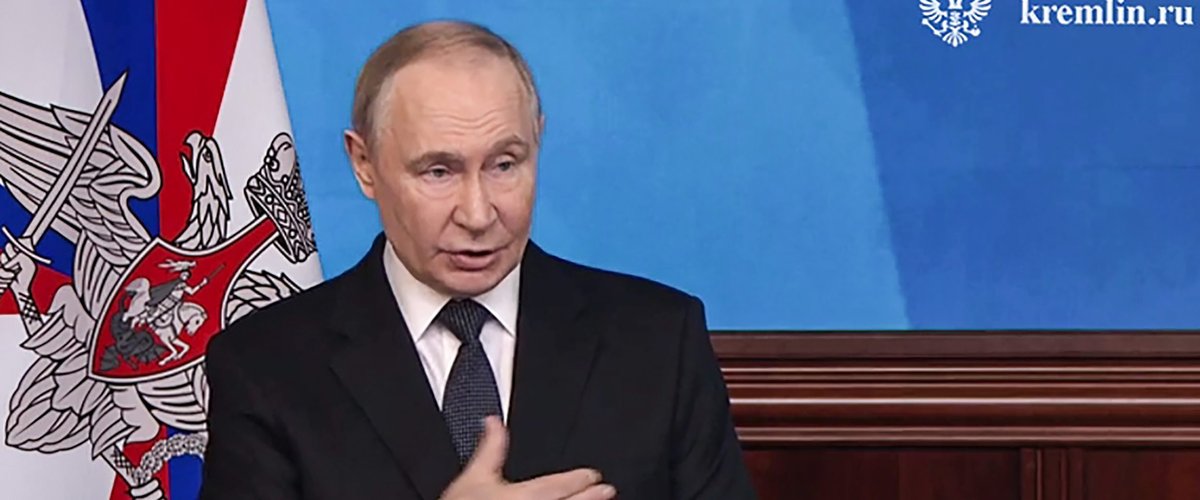 Poutine s'exprimant lors d'une allocution sur l'Ukraine