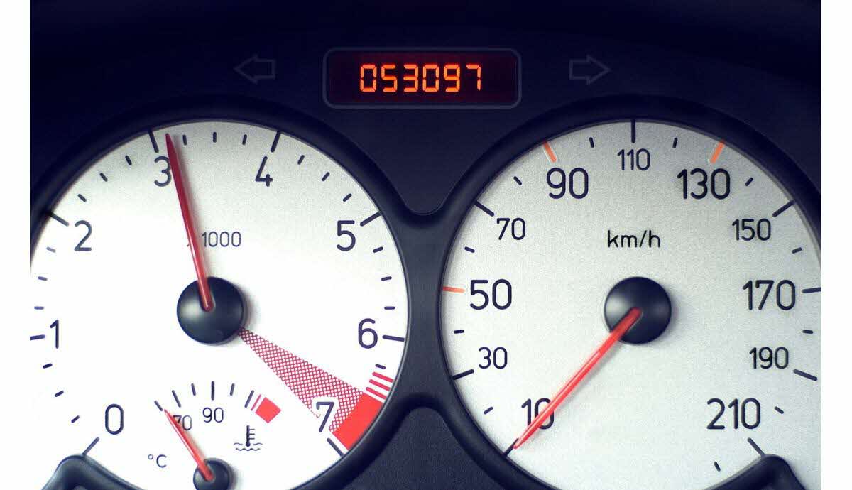 Voiture importée et compteur kilométrage trafiqué