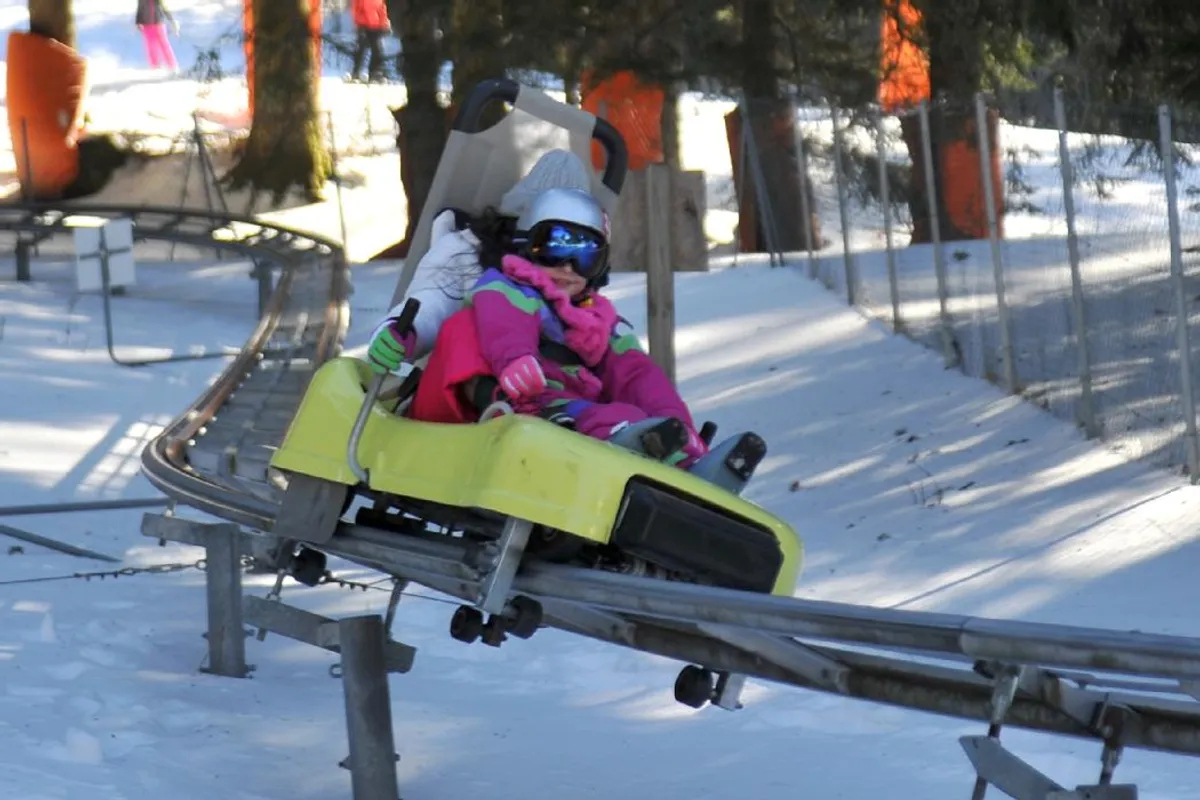 Pistes enneigées et activités hivernales au Lioran