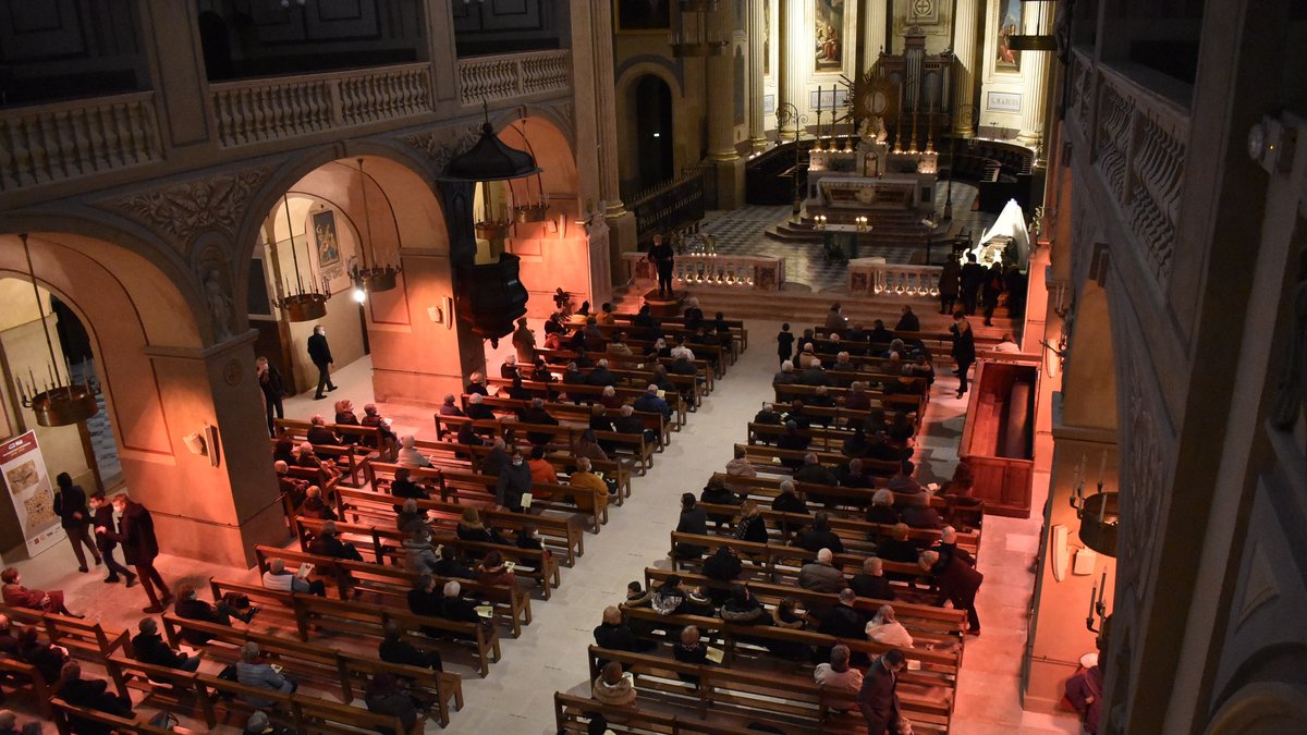 Horaires des messes de Noël  e0 N eman