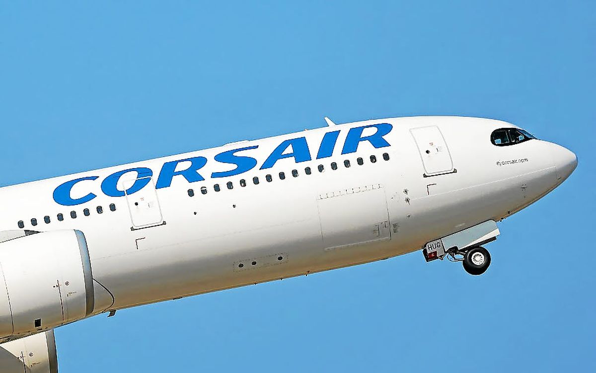 Aéronefs Corsair sur le tarmac