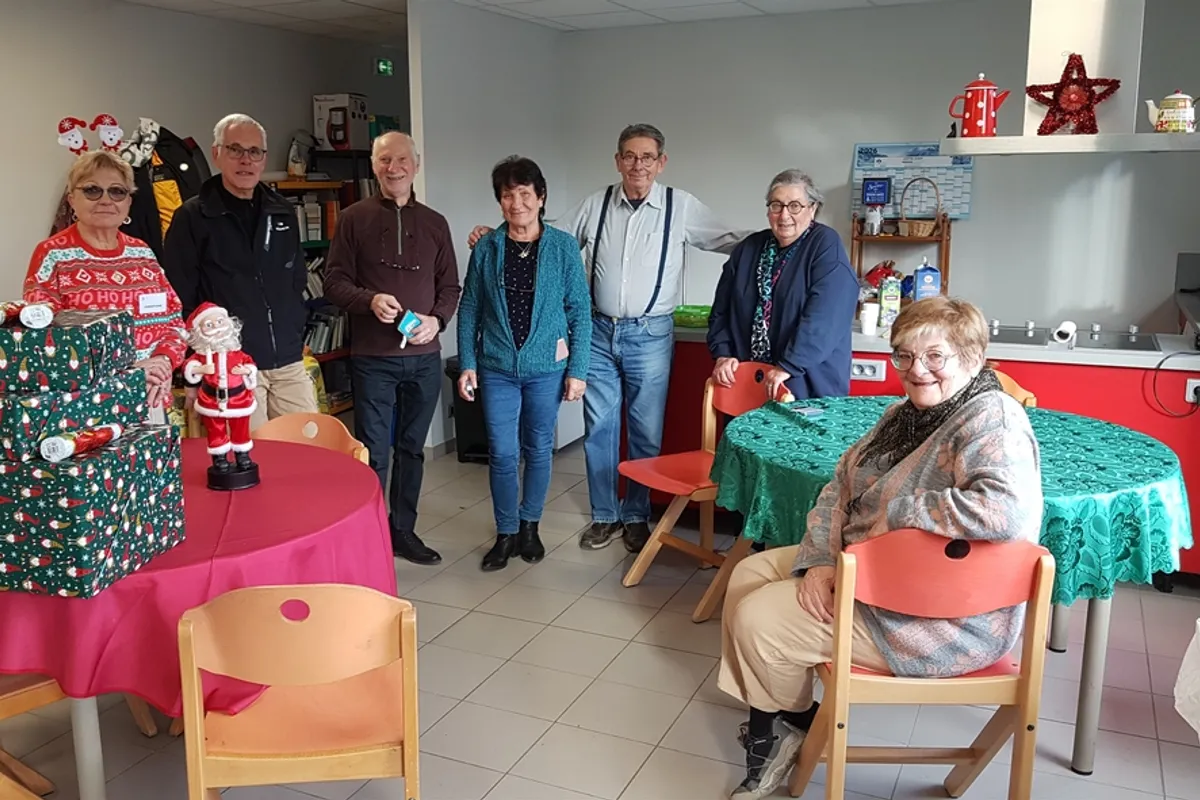 Distribution de Noël à Aixe-sur-Vienne
