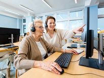 Agir pour l’inclusion numérique des seniors.