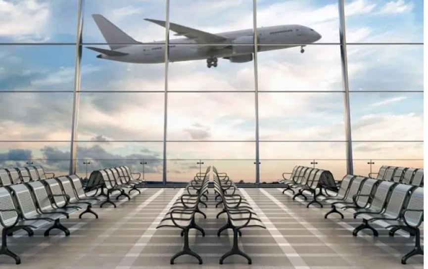 Avion sur le tarmac illustrant la hausse du trafic aérien entre Israël et Chypre