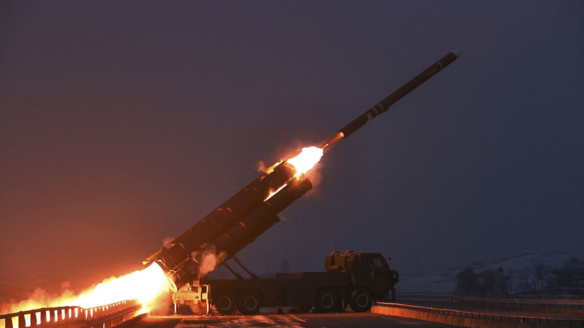 Missiles de croisière nord-coréens en vol