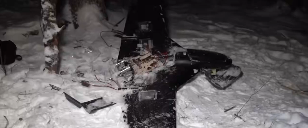 Drone et débris près d