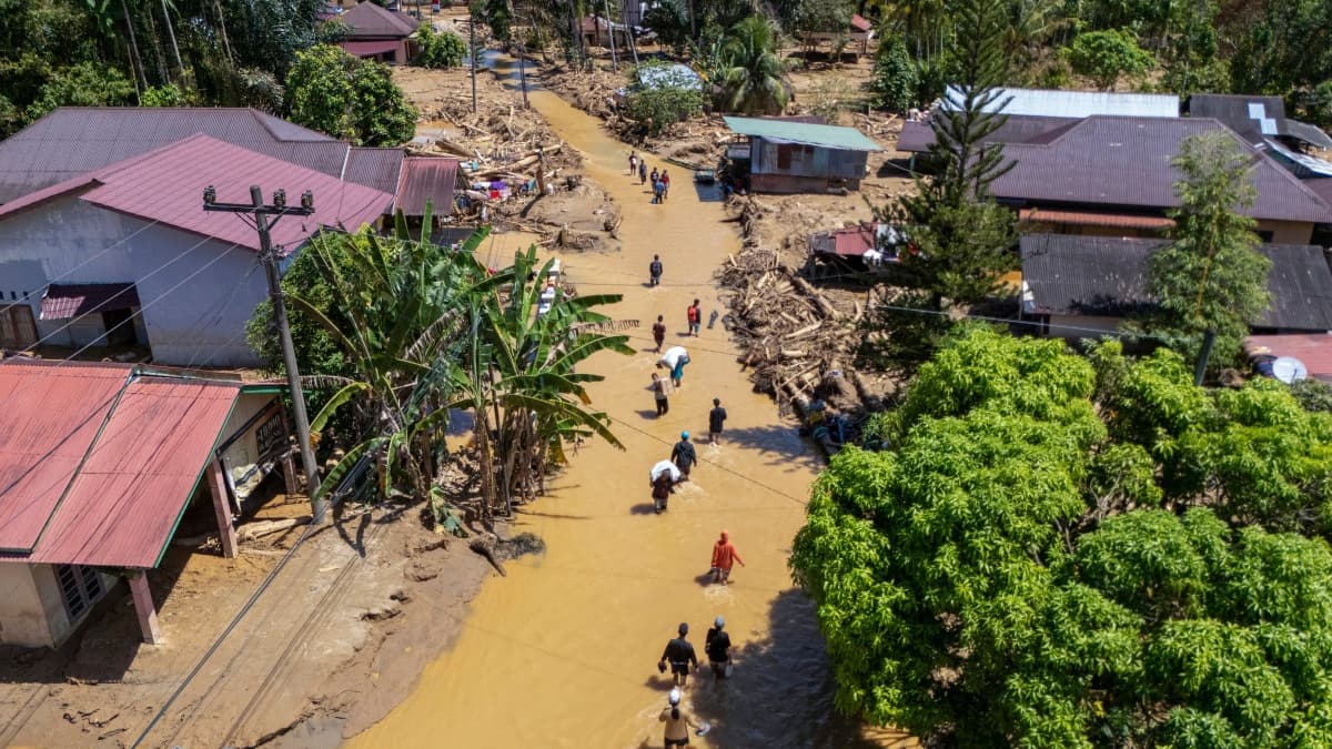 Vue des inondations en Indonésie et Sri Lanka