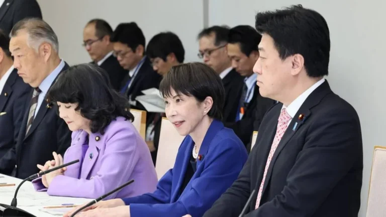 Japon: budget record de 665 milliards d’euros pour la défense
