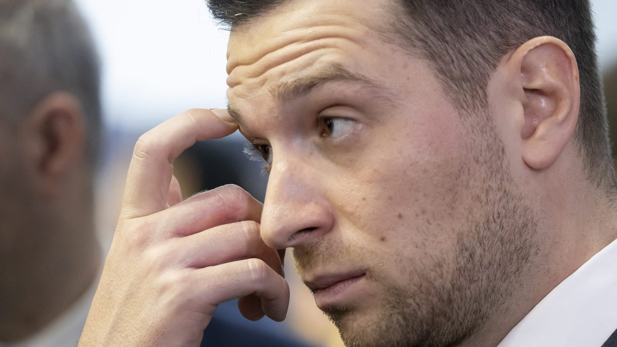 Portrait de Jordan Bardella lors d'un événement RN