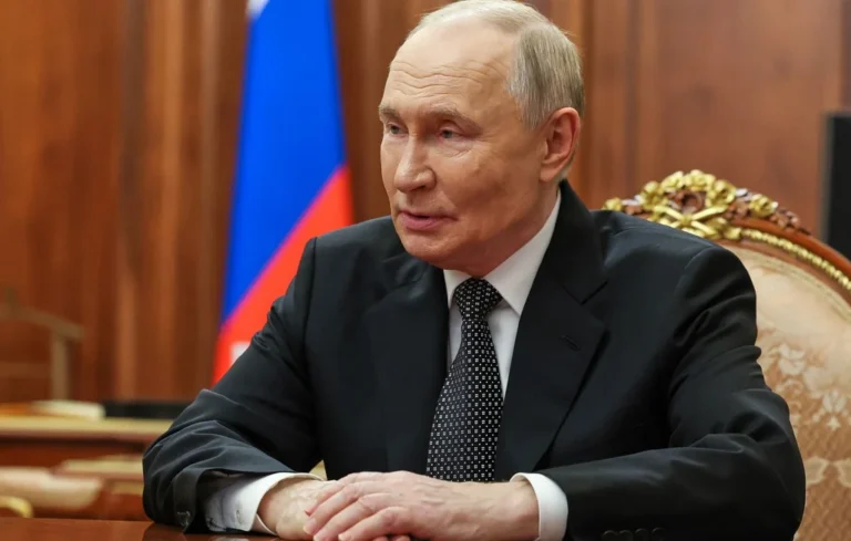 Russie et Syrie : Poutine et ministres syriens renforcent leur coopération militaire