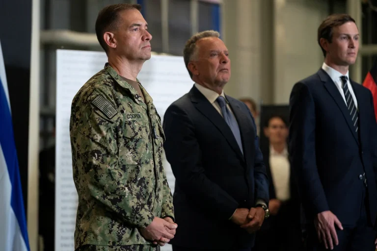 Commandant US évoque une « opération courte et propre » en Iran
