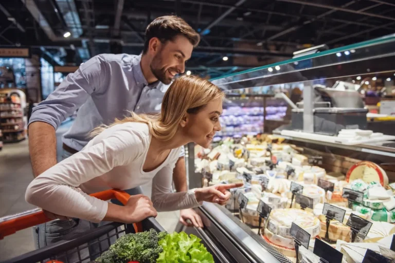 Fromage vendu en supermarché : plus gras que Nutella, alerte médecin