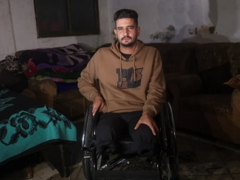 Gaza : cousins amputés, jeunesse et famille brisées