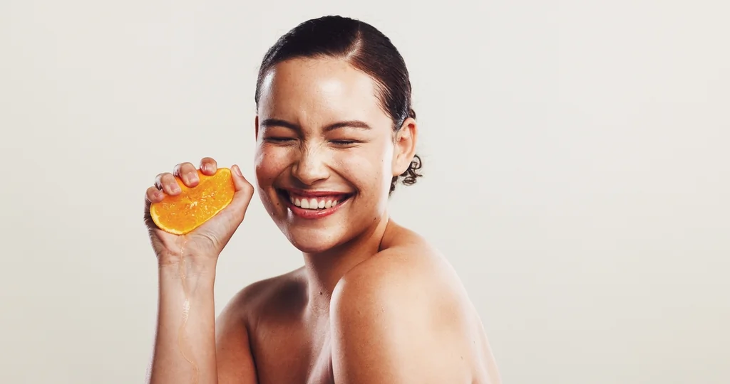 Vitamine C : Réduction visible du vieillissement du visage en 7 jours