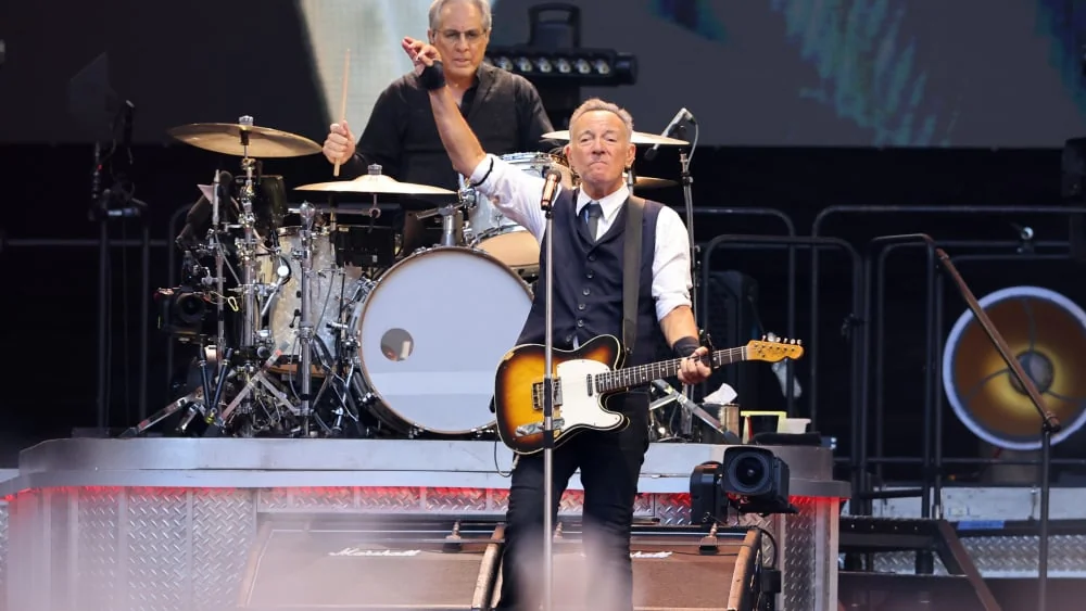 Bruce Springsteen critique Trump et l’ICE sur scène