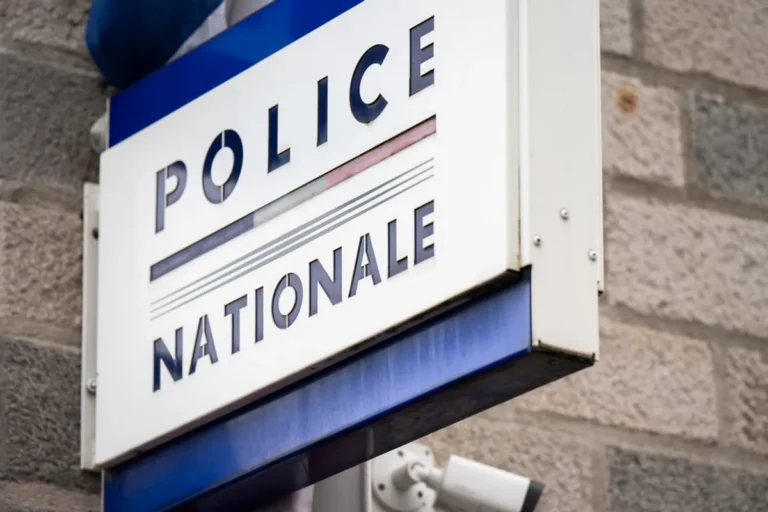 Chute mortelle à Rennes: un homme retrouvé au pied d’un immeuble