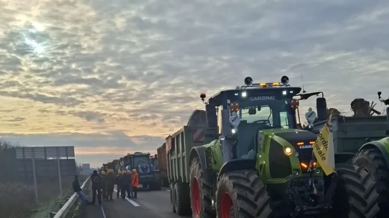 Crise agricole en France : arrestations et mobilisations massives