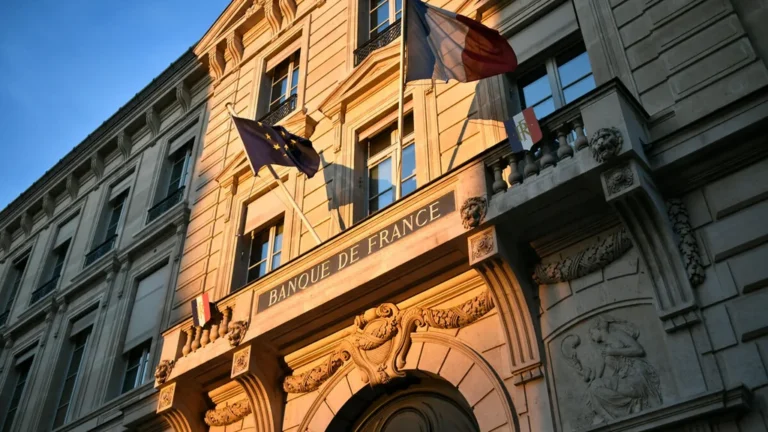 Hausse de 10 % des dossiers de surendettement en 2025 en France