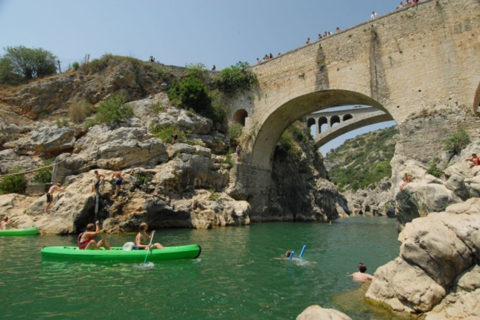Le pont du Diable dans la vallée de l’Hérault.
