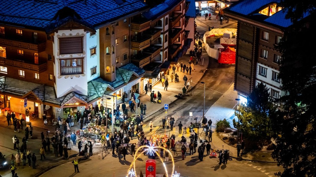 Bar équipé de fontaines lumineuses LED