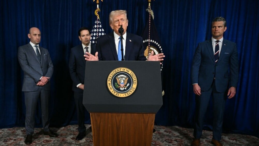 Donald Trump à bord d Air Force One avec Stephen Miller