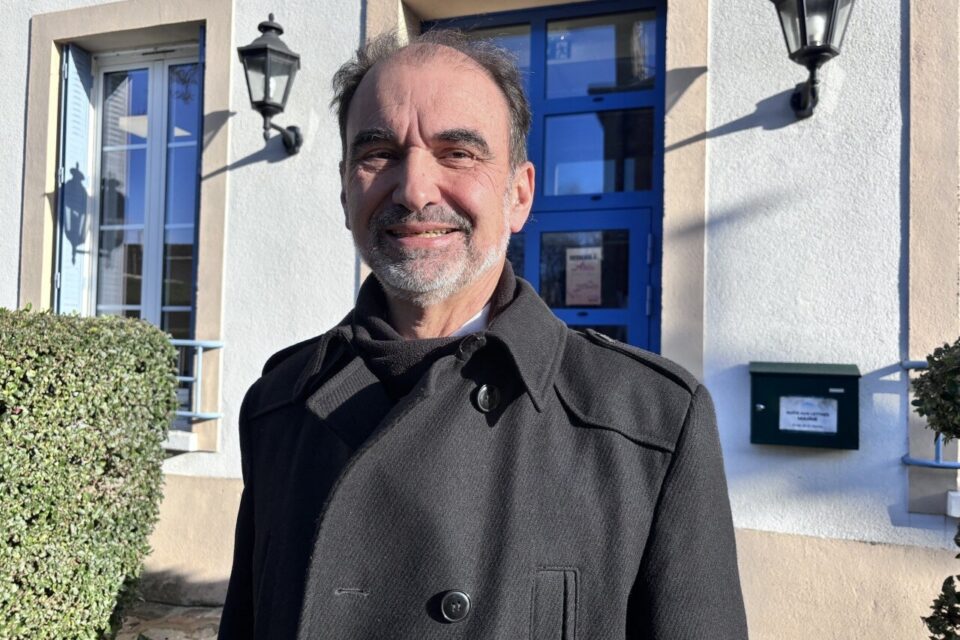 Jean-François Siret se présente pour un nouveau mandat de maire à Ablis (Yvelines) en 2026