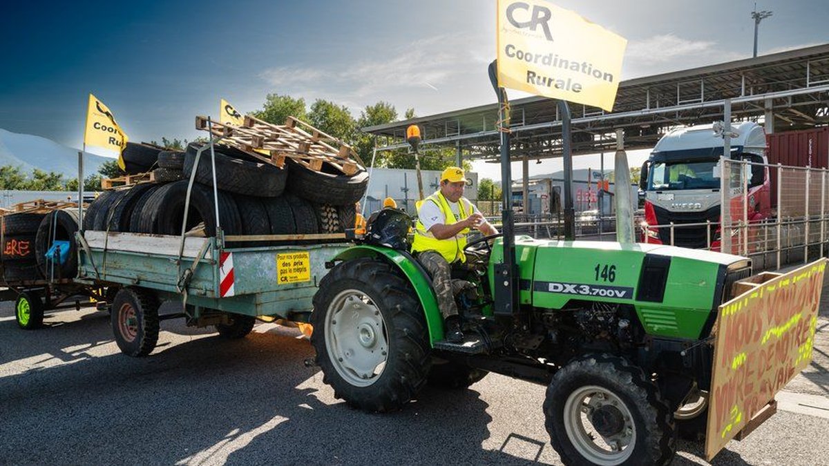 Mobilisation agricole près de Perpignan