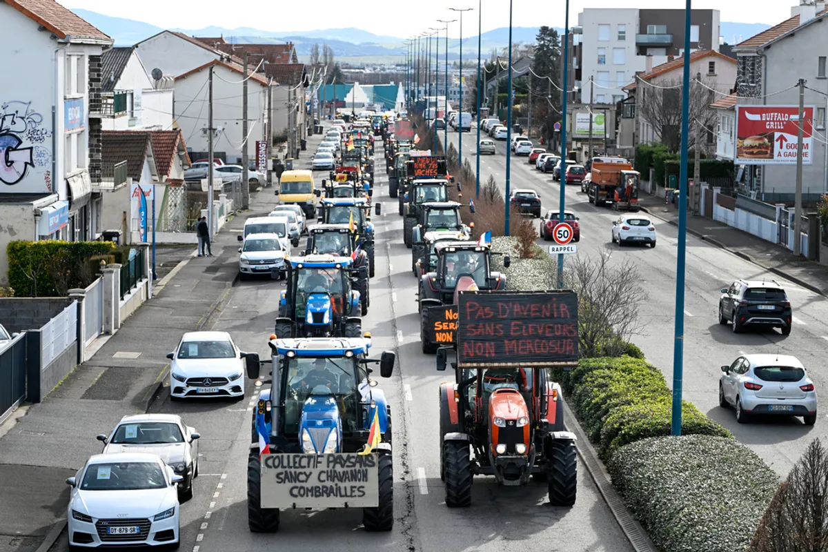 Tracteurs en démonstration dans le Puy-de-Dôme