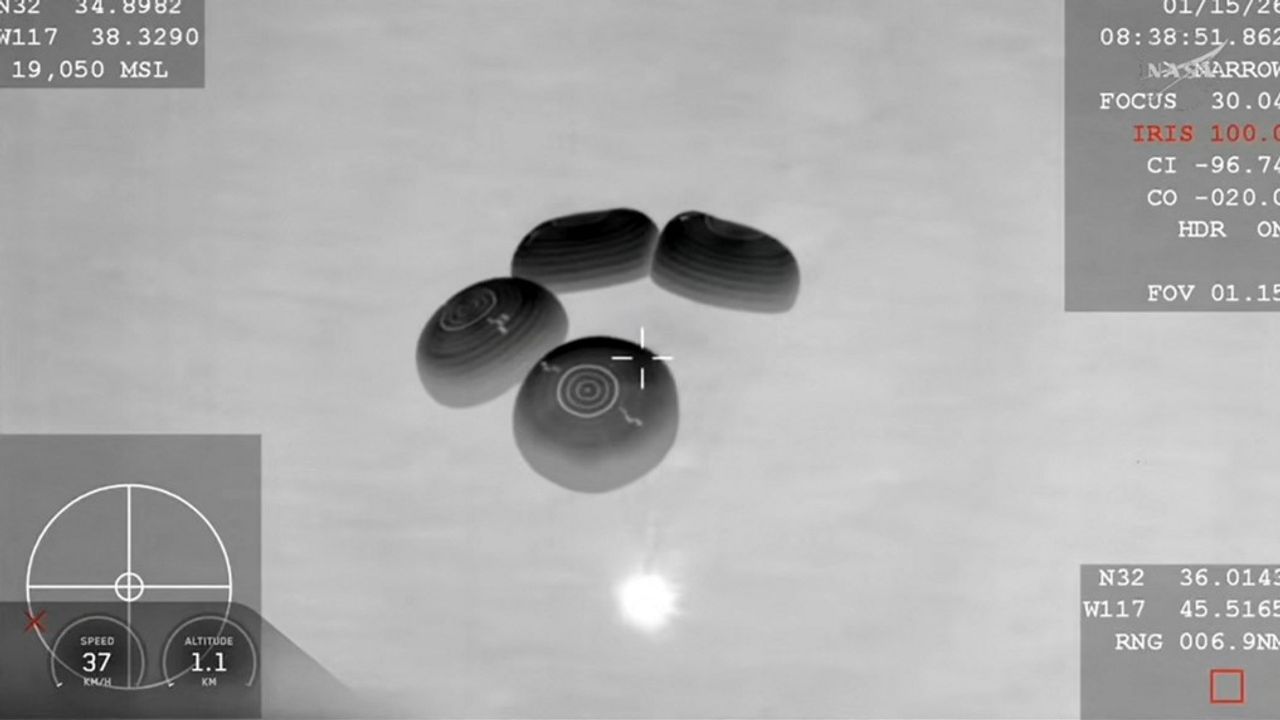 Équipage Crew-11 revenant sur Terre