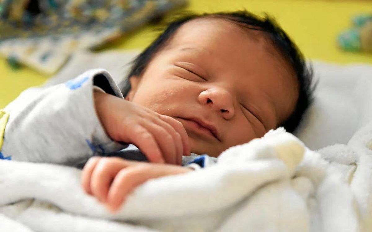 Tableau des naissances et décès civils à Vannes