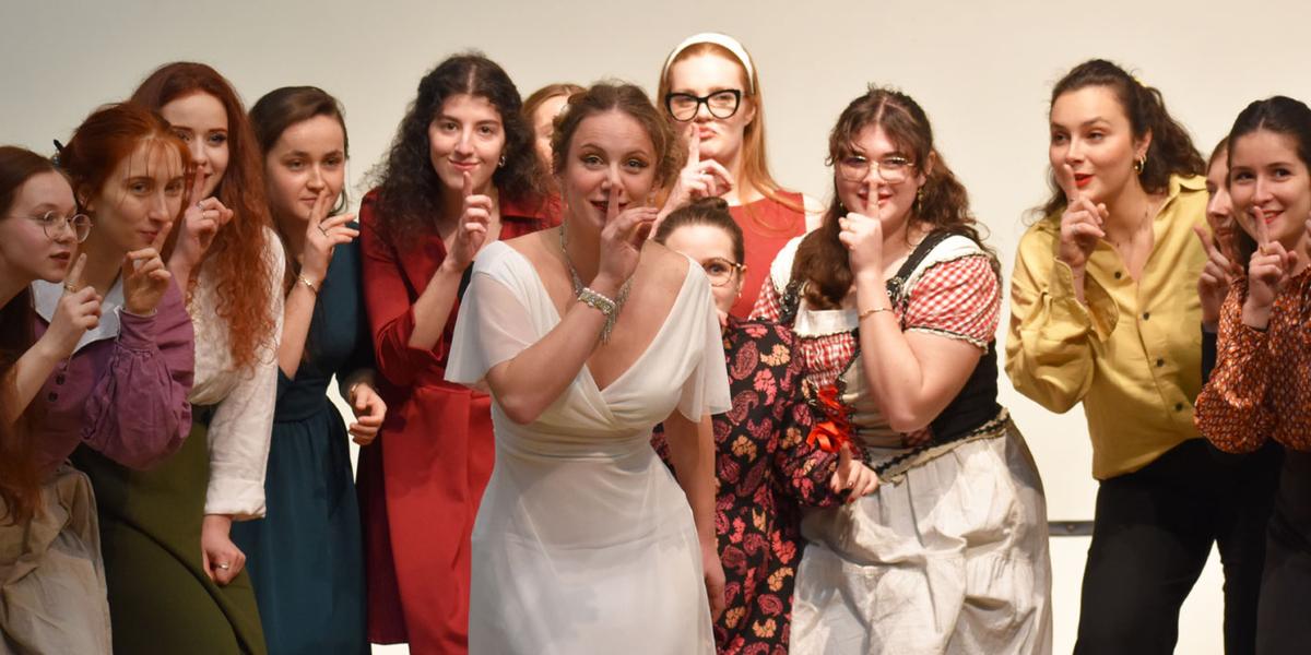 Vue de Bordeaux et activités culturelles autour du week-end