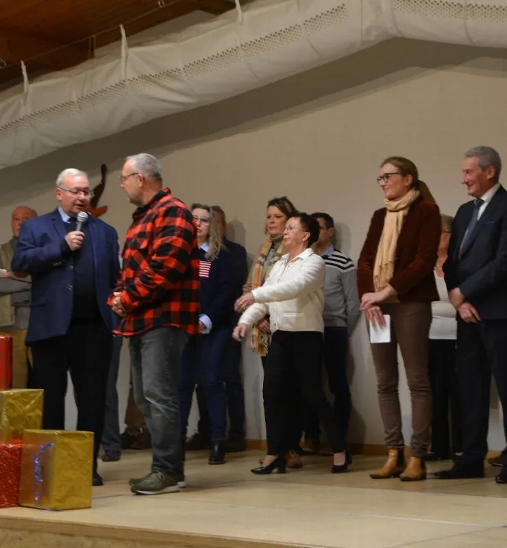 Cérémonie des vœux à Garennes-sur-Eure, maire et élus