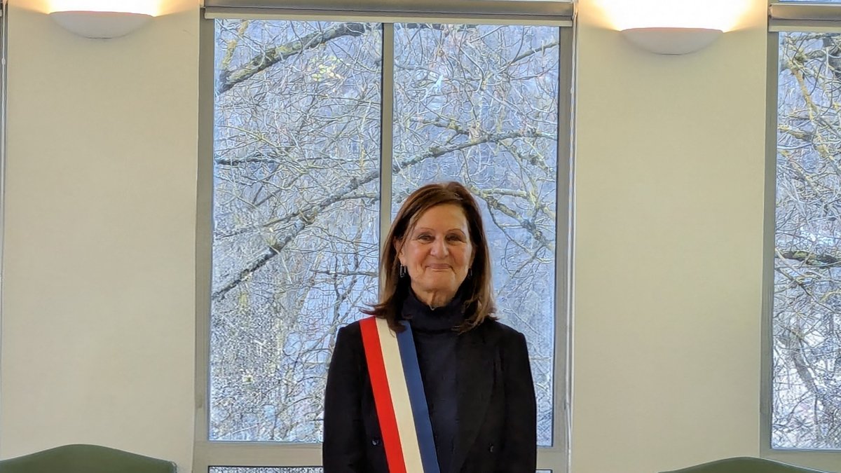 Annie Sagne Lagrange lors d'une allocution municipale