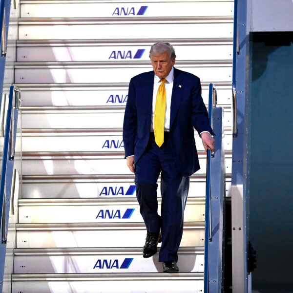 Trump à bord d'Air Force One lors d'un incident