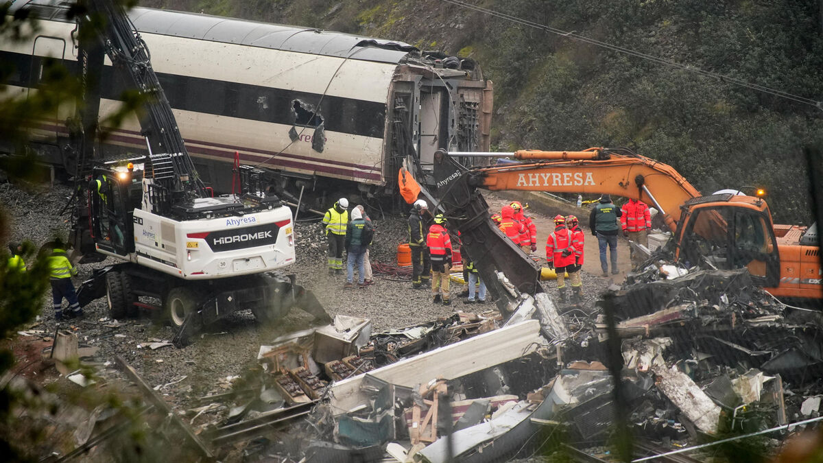 Secours et inspection sur le site près dAdamuz