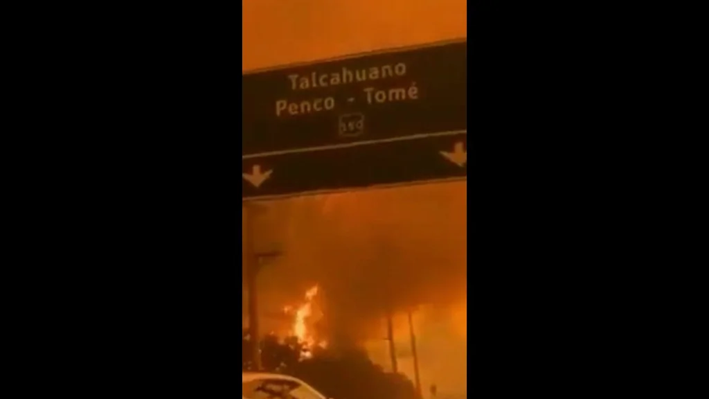 Incendies au Chili: feux incontrôlés et évacuations massives